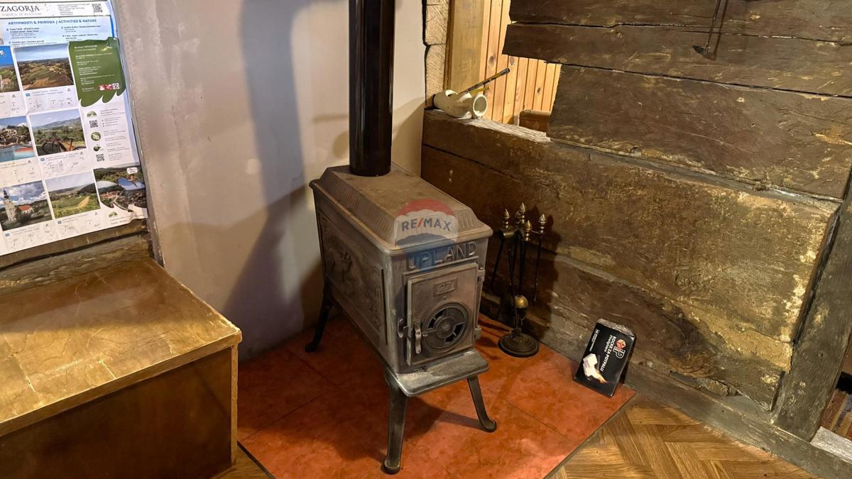 Hiša Na predaj - KRAPINSKO-ZAGORSKA TUHELJ