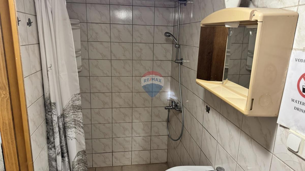 Hiša Na predaj - KRAPINSKO-ZAGORSKA TUHELJ
