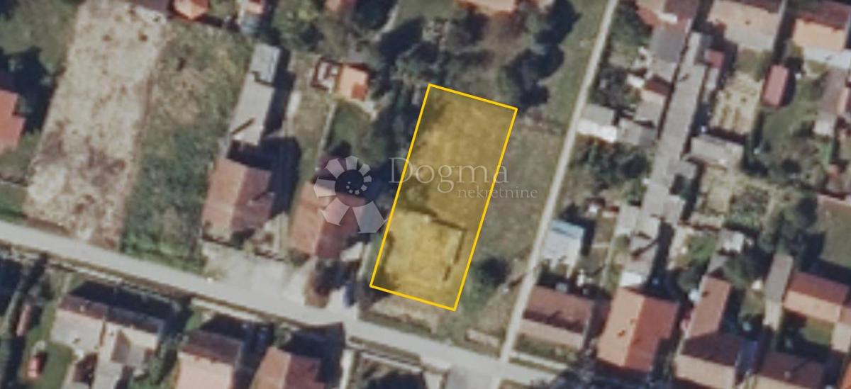 Działka Na sprzedaż - OSJEČKO-BARANJSKA DARDA