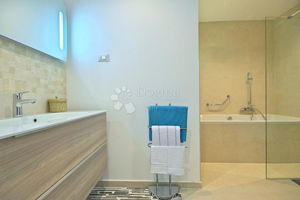 House For sale - ISTARSKA POREČ