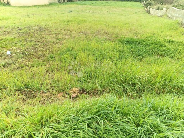Pozemok na predaj 696 m² – Nin