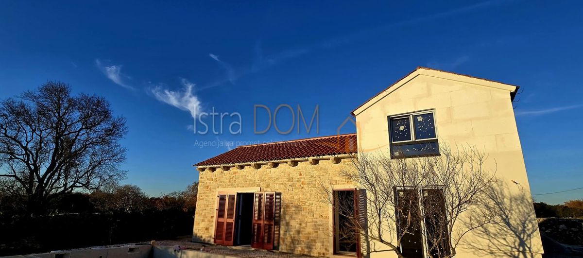 Kuća Na prodaju - Istarska Svetvinčenat - foto 4/11