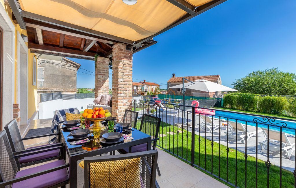 House For sale - Istarska Ližnjan - foto 1/23
