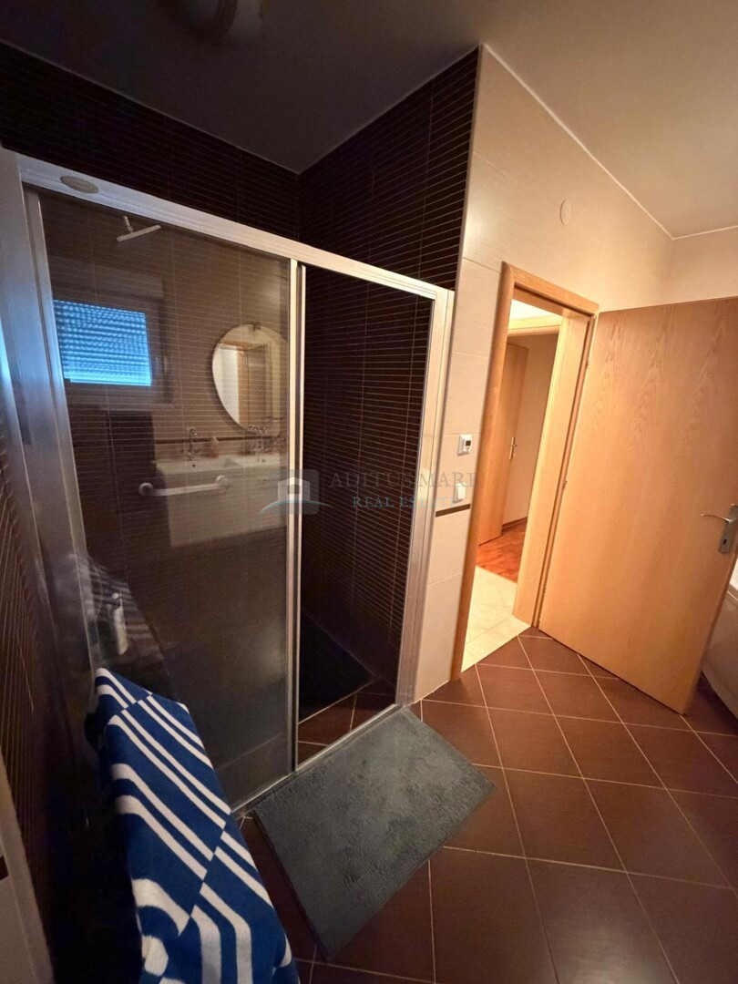 House For sale - ŠIBENSKO-KNINSKA VODICE