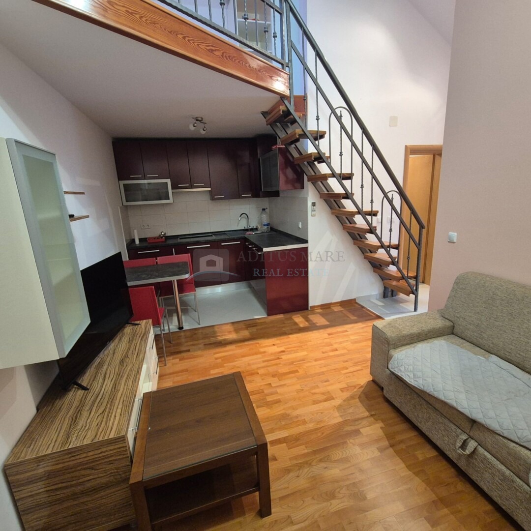 House For sale - ŠIBENSKO-KNINSKA VODICE