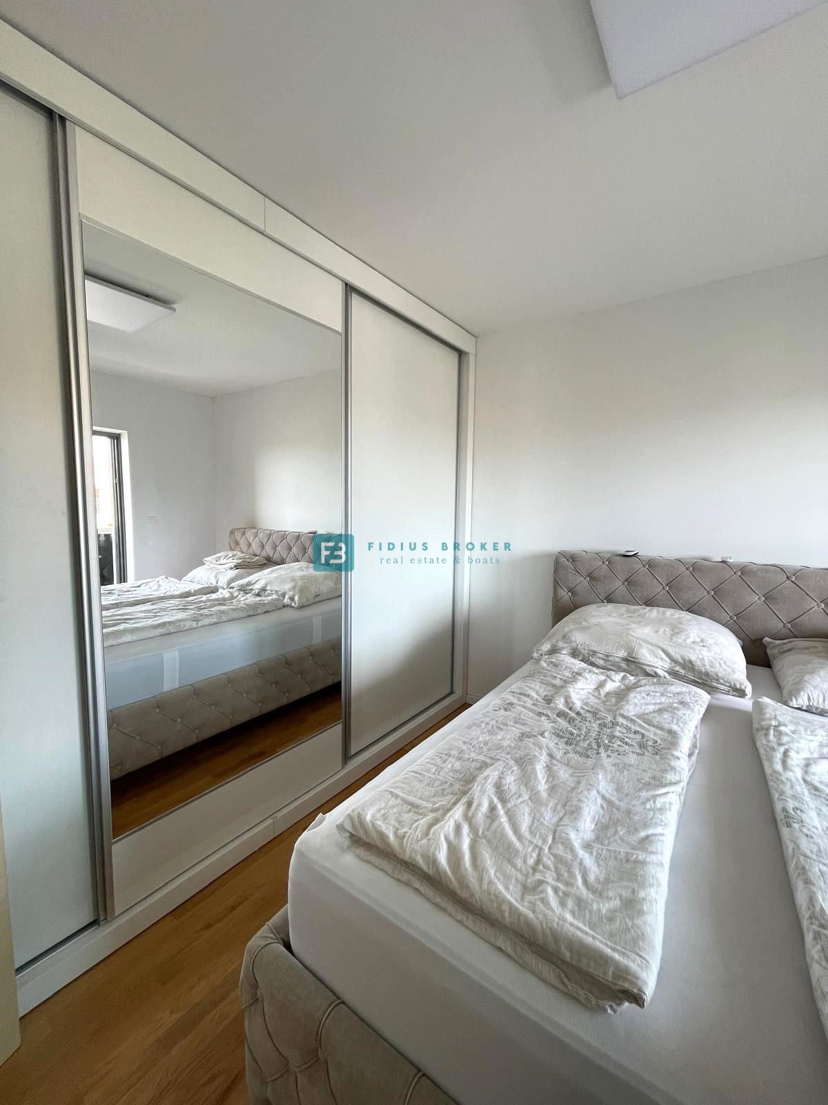Flat For sale - ŠIBENSKO-KNINSKA VODICE