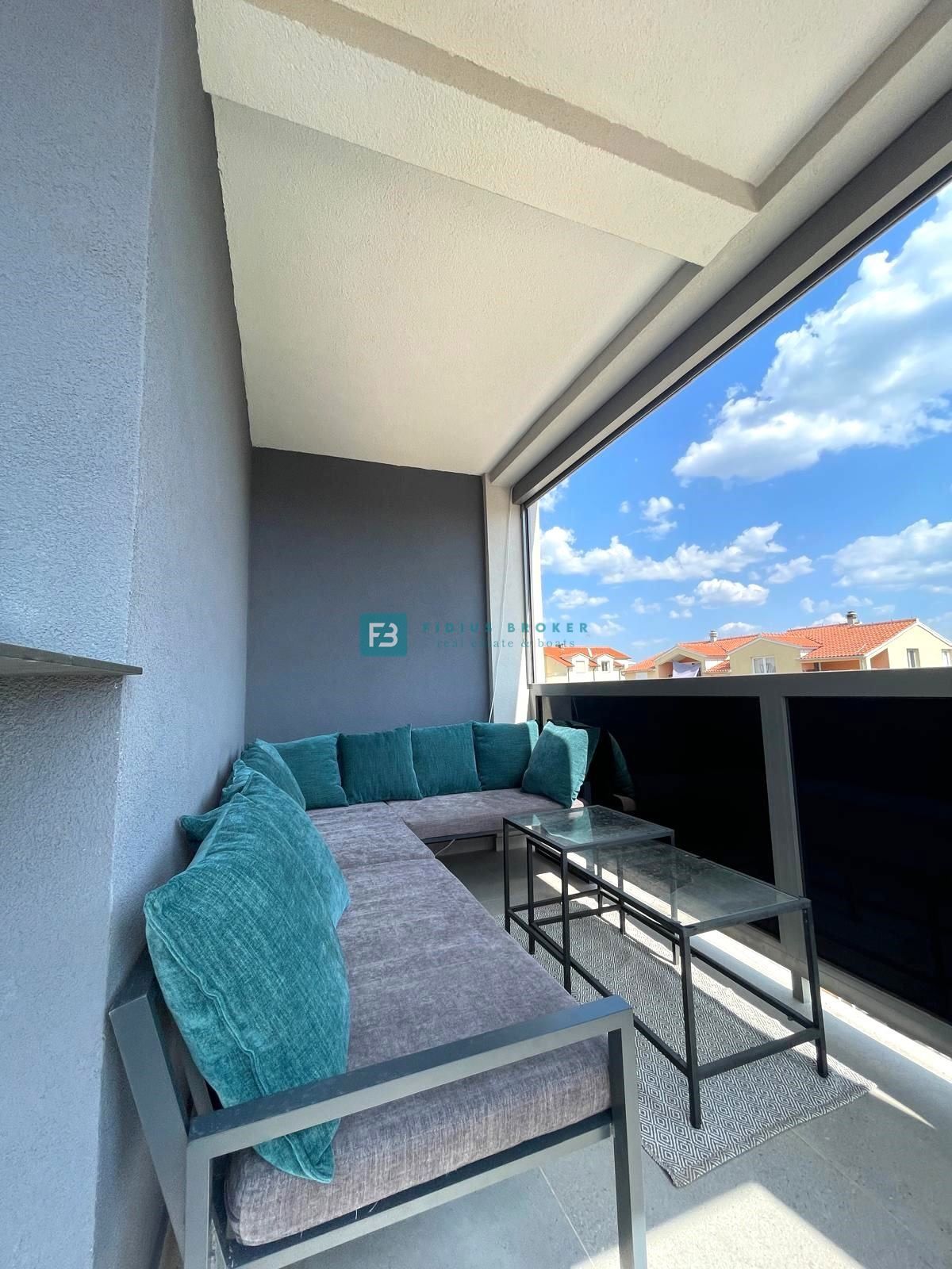 Flat For sale - ŠIBENSKO-KNINSKA VODICE