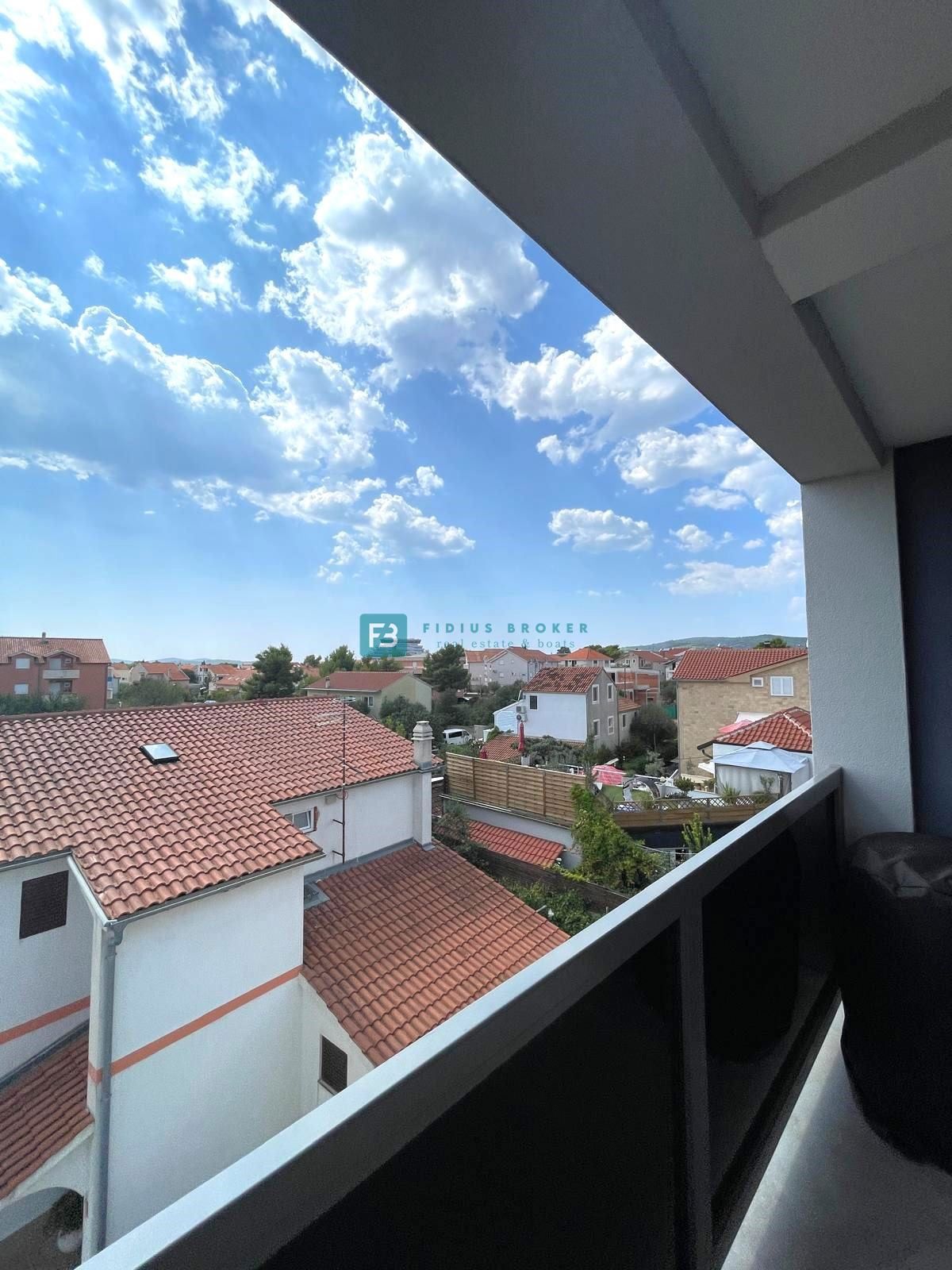 Flat For sale - ŠIBENSKO-KNINSKA VODICE