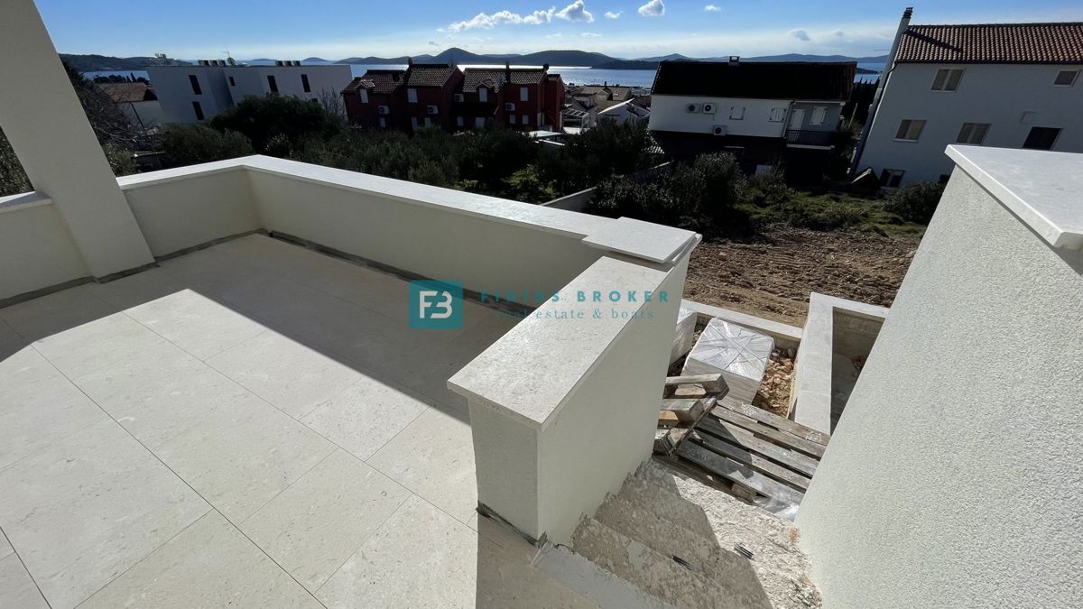 Apartment Zu verkaufen - ŠIBENSKO-KNINSKA VODICE