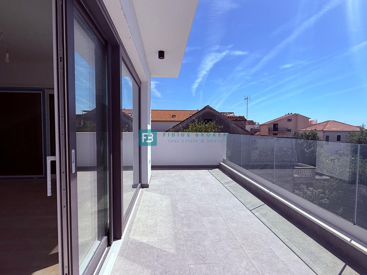 Flat For sale - ŠIBENSKO-KNINSKA VODICE