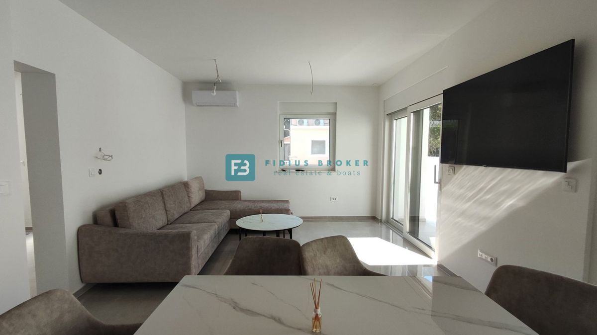 House For sale - ŠIBENSKO-KNINSKA VODICE