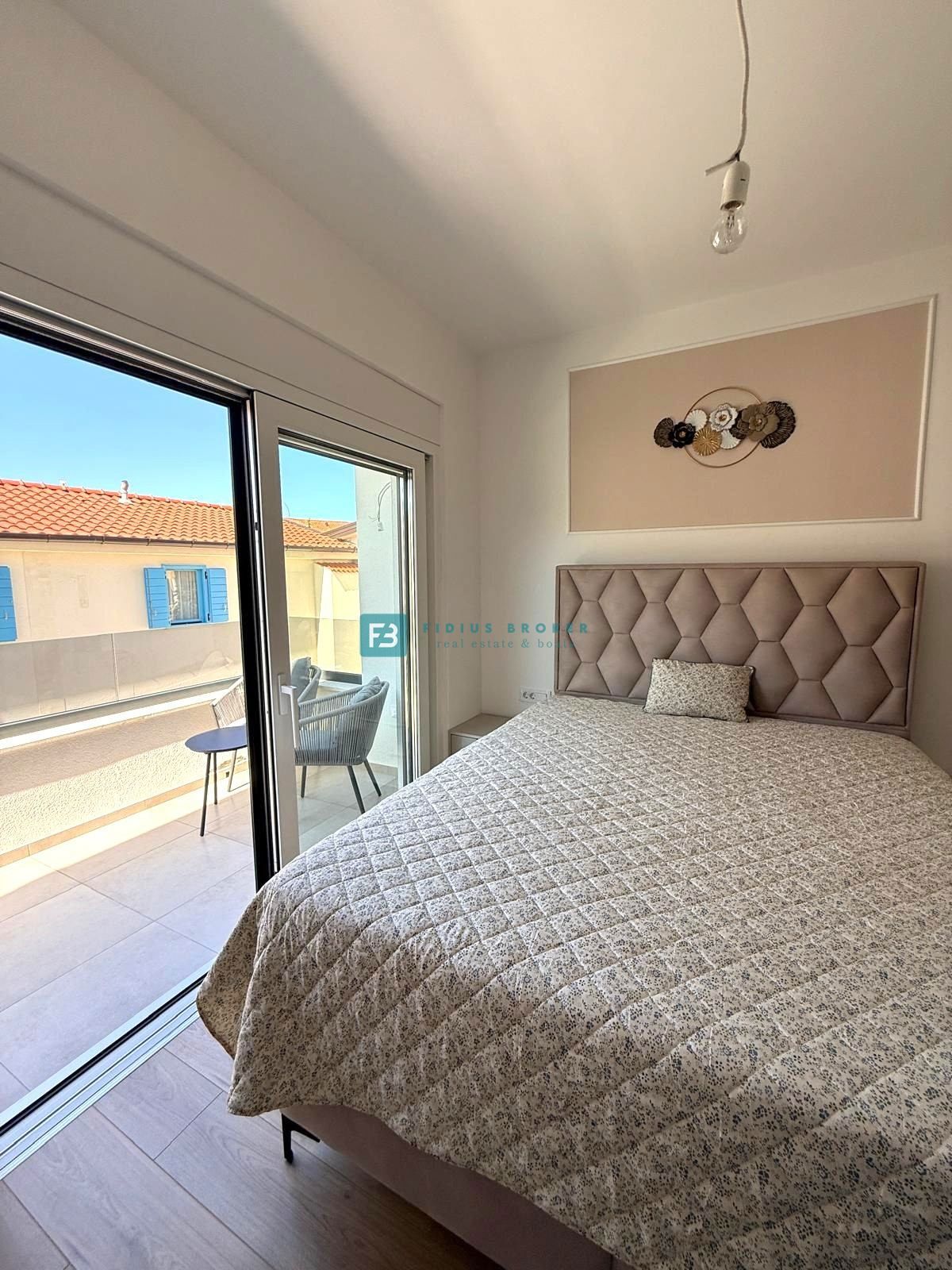 House For sale - ŠIBENSKO-KNINSKA VODICE