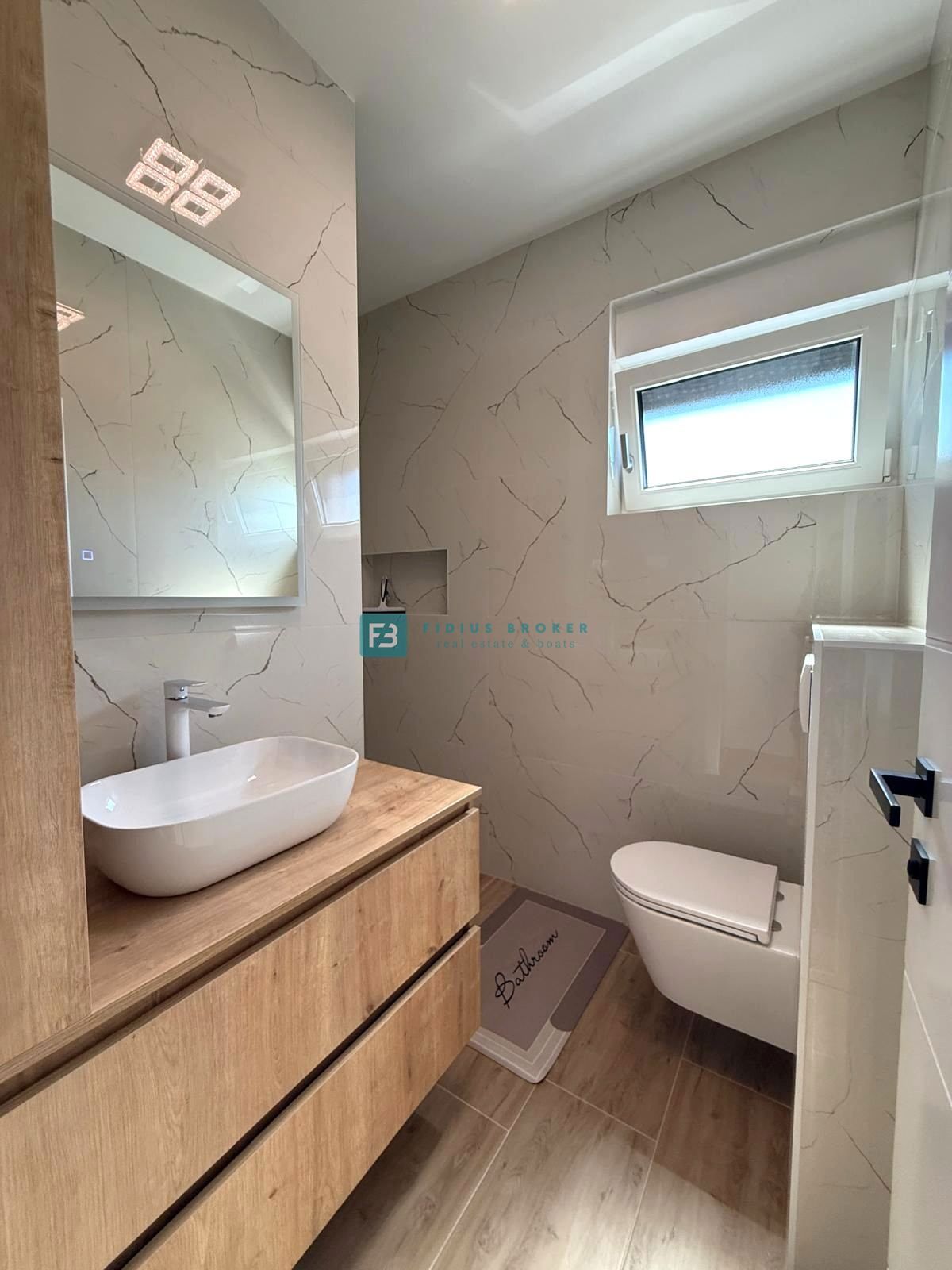 House For sale - ŠIBENSKO-KNINSKA VODICE