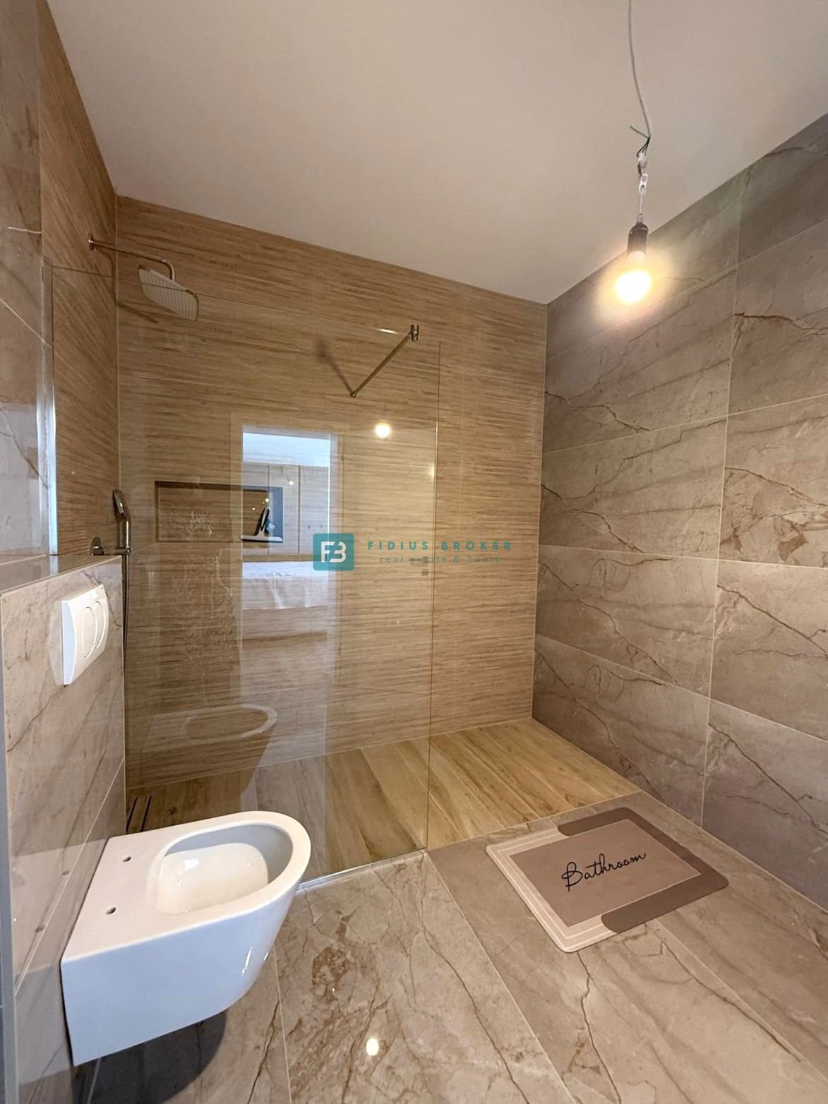 House For sale - ŠIBENSKO-KNINSKA VODICE