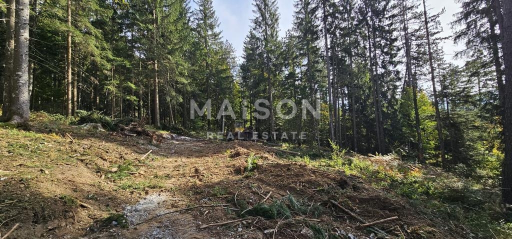 Zemljište Na prodaju - PRIMORSKO-GORANSKA RAVNA GORA