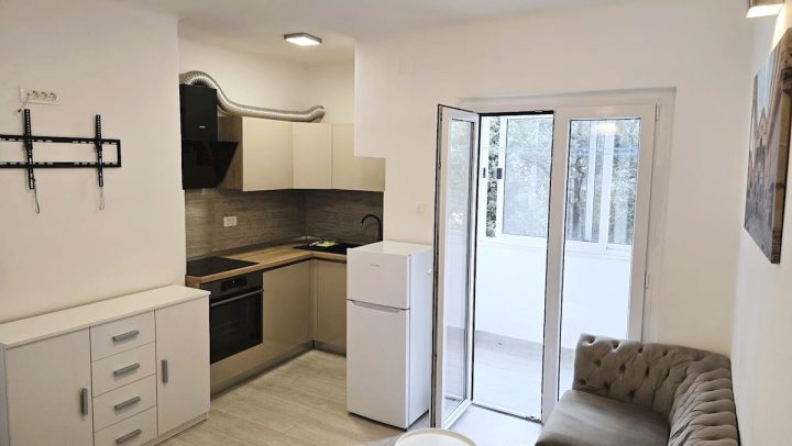 Apartmán na prenájom 52 m² – Split