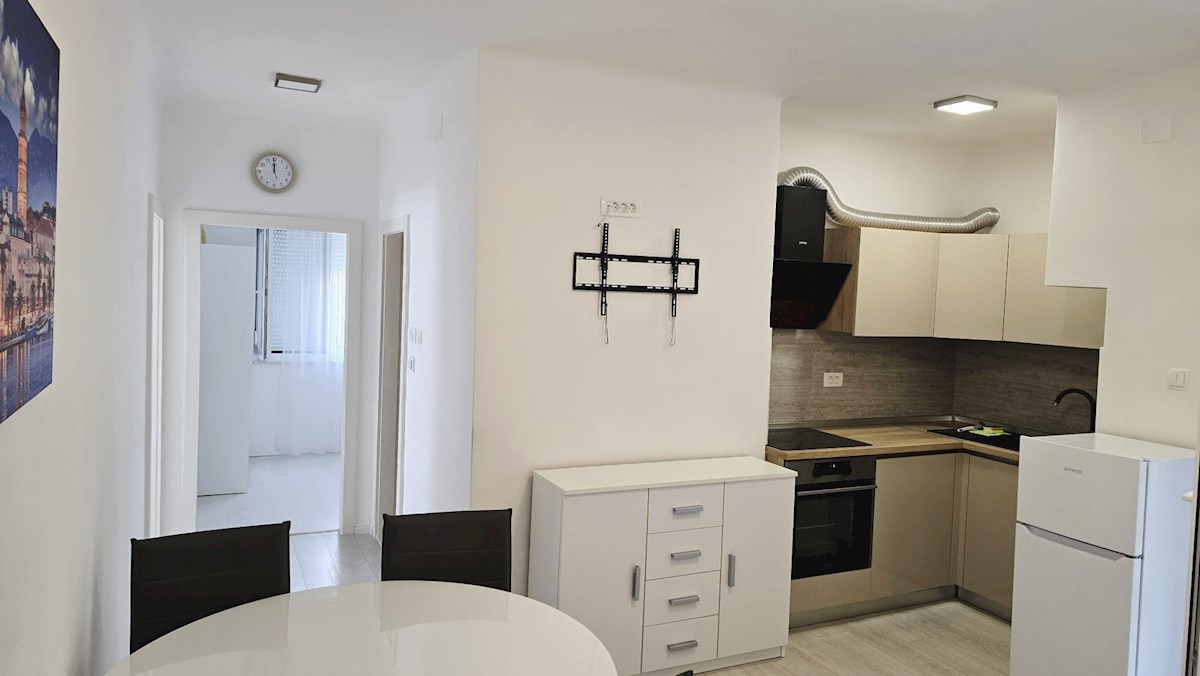 Appartamento Da affittare - Splitsko-dalmatinska Split - foto 3/15
