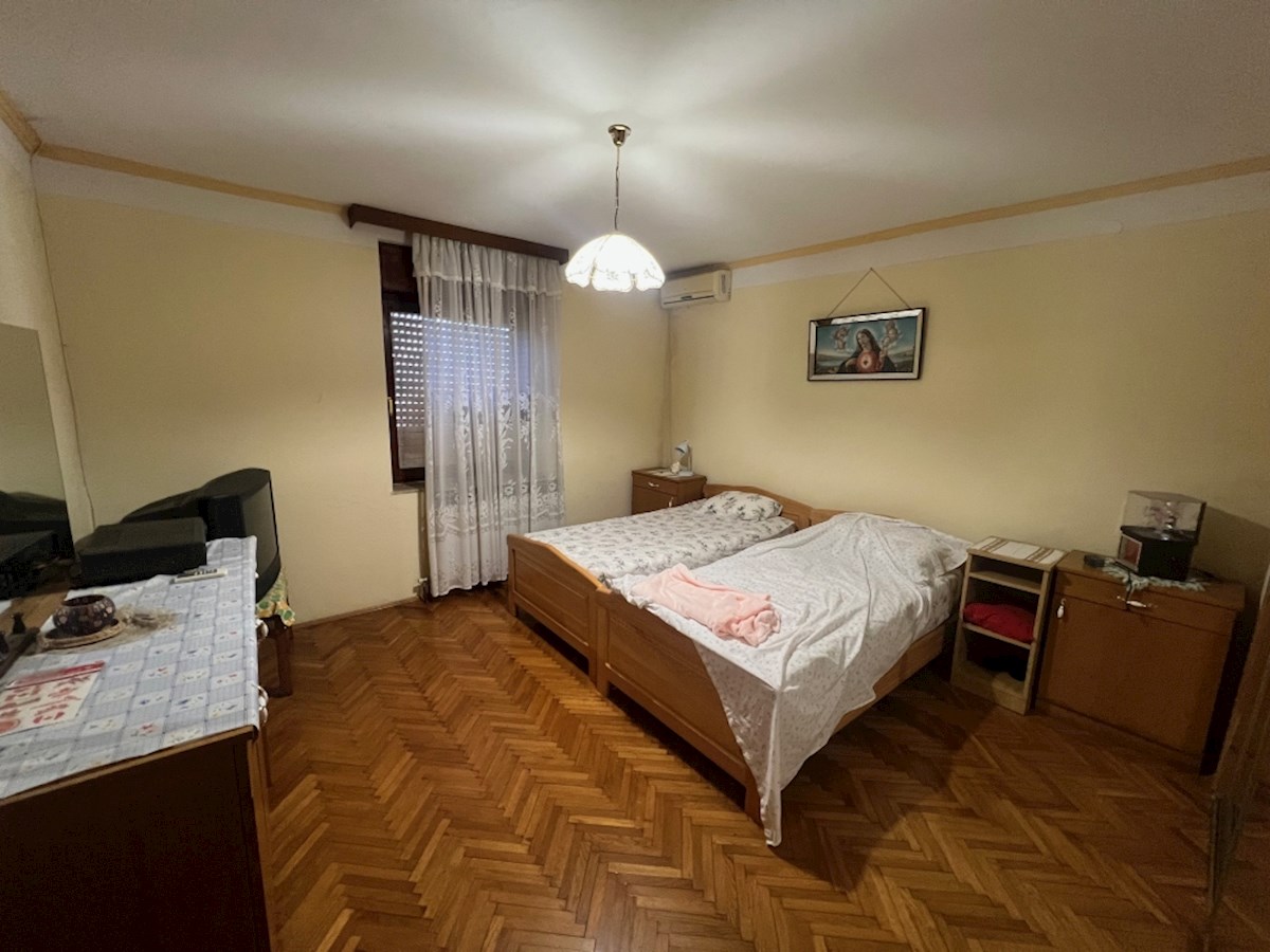 Casa In vendita - PRIMORSKO-GORANSKA KRK
