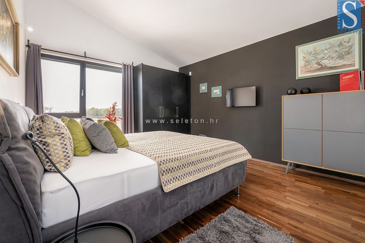 Casa In vendita - ISTARSKA POREČ