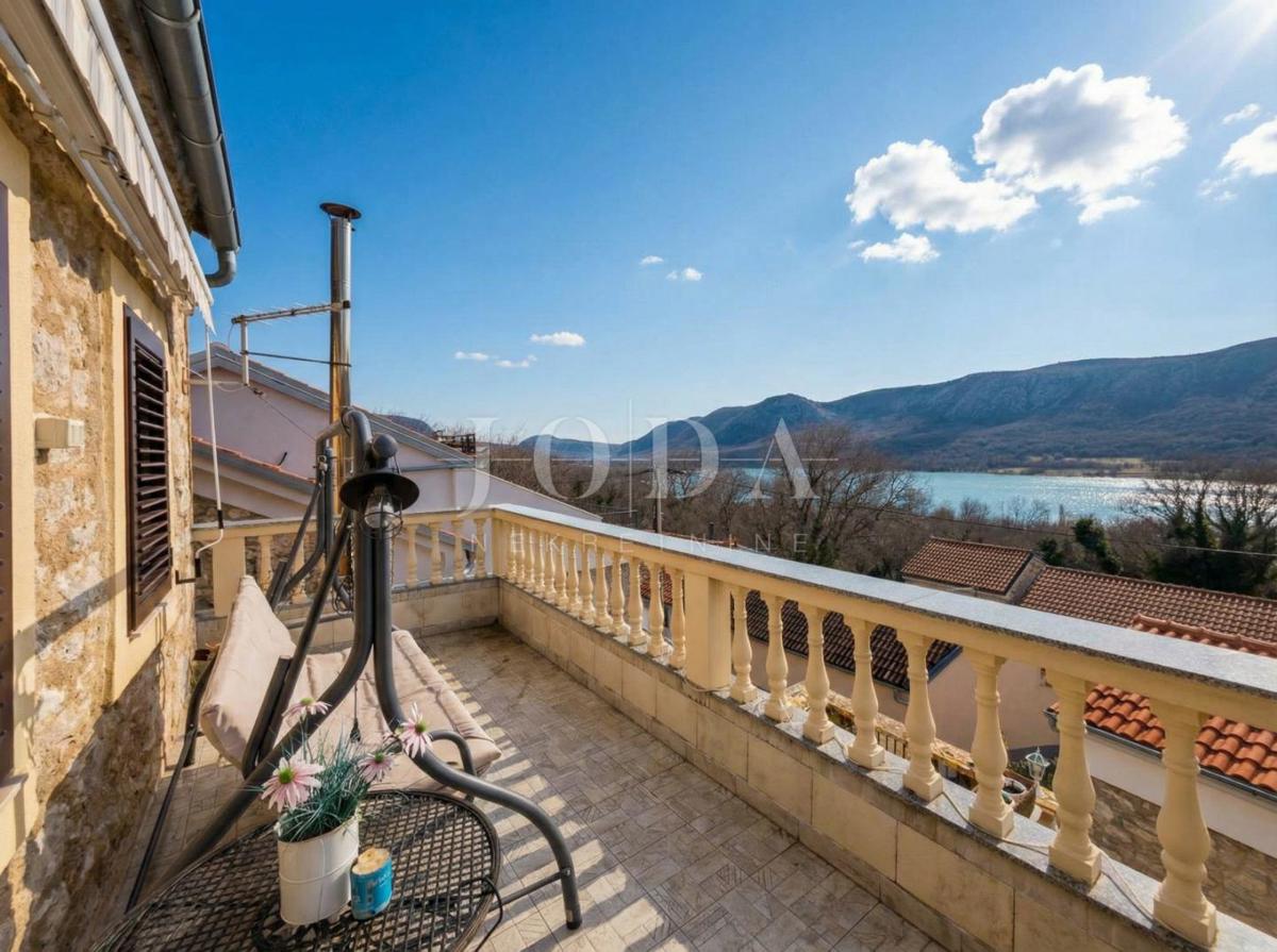 Kuća Na prodaju - PRIMORSKO-GORANSKA VINODOLSKA OPĆINA