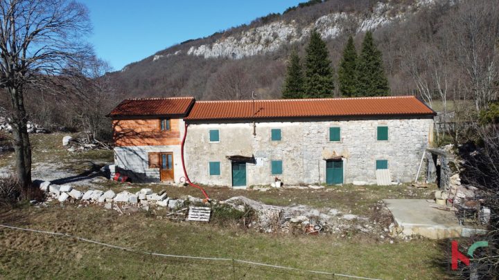 Hiša na predaj 220 m² – Kršan