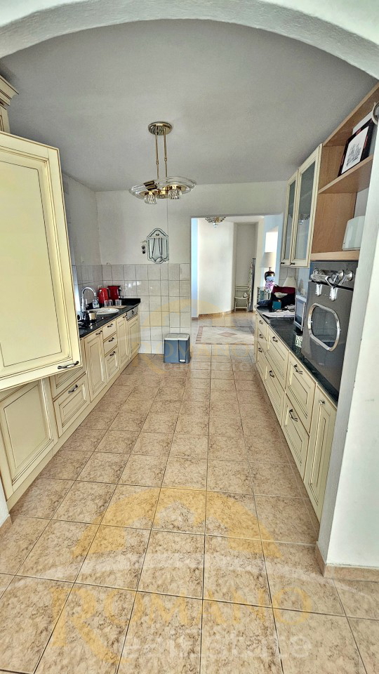 Casa In vendita - SPLITSKO-DALMATINSKA ČIOVO