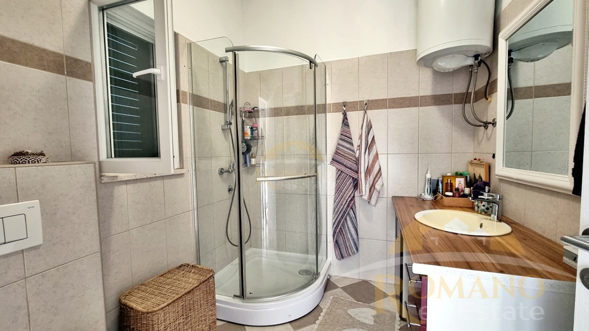 House For sale - SPLITSKO-DALMATINSKA SEGET