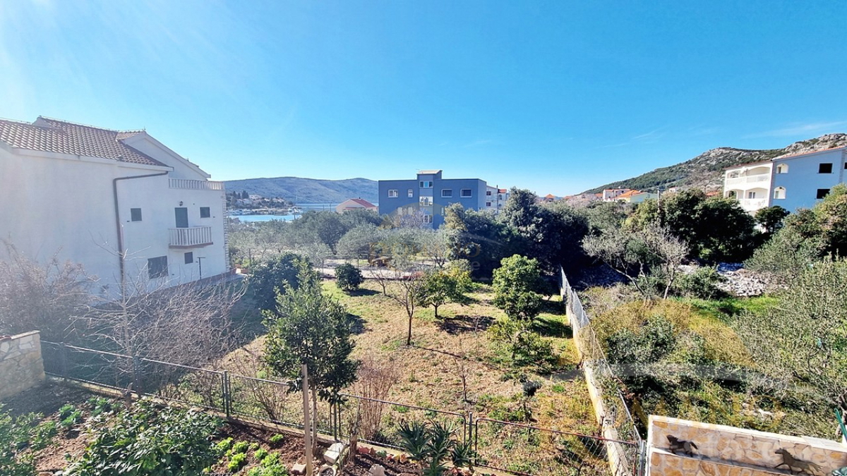 House For sale - SPLITSKO-DALMATINSKA SEGET