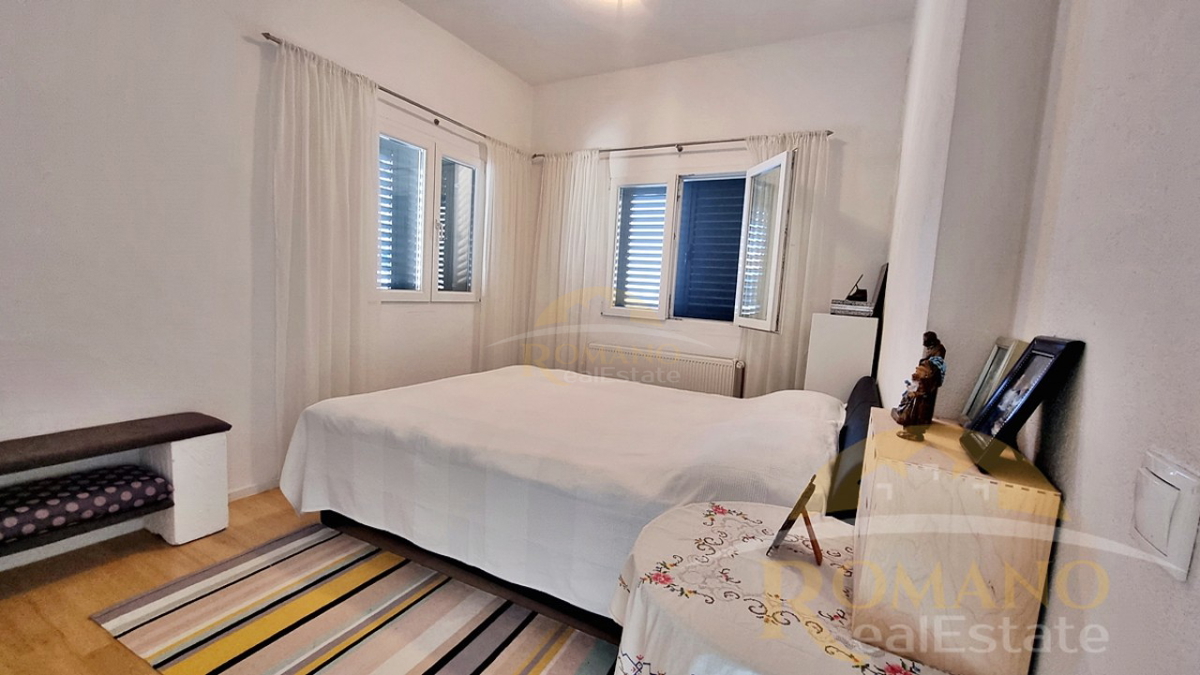 House For sale - SPLITSKO-DALMATINSKA SEGET