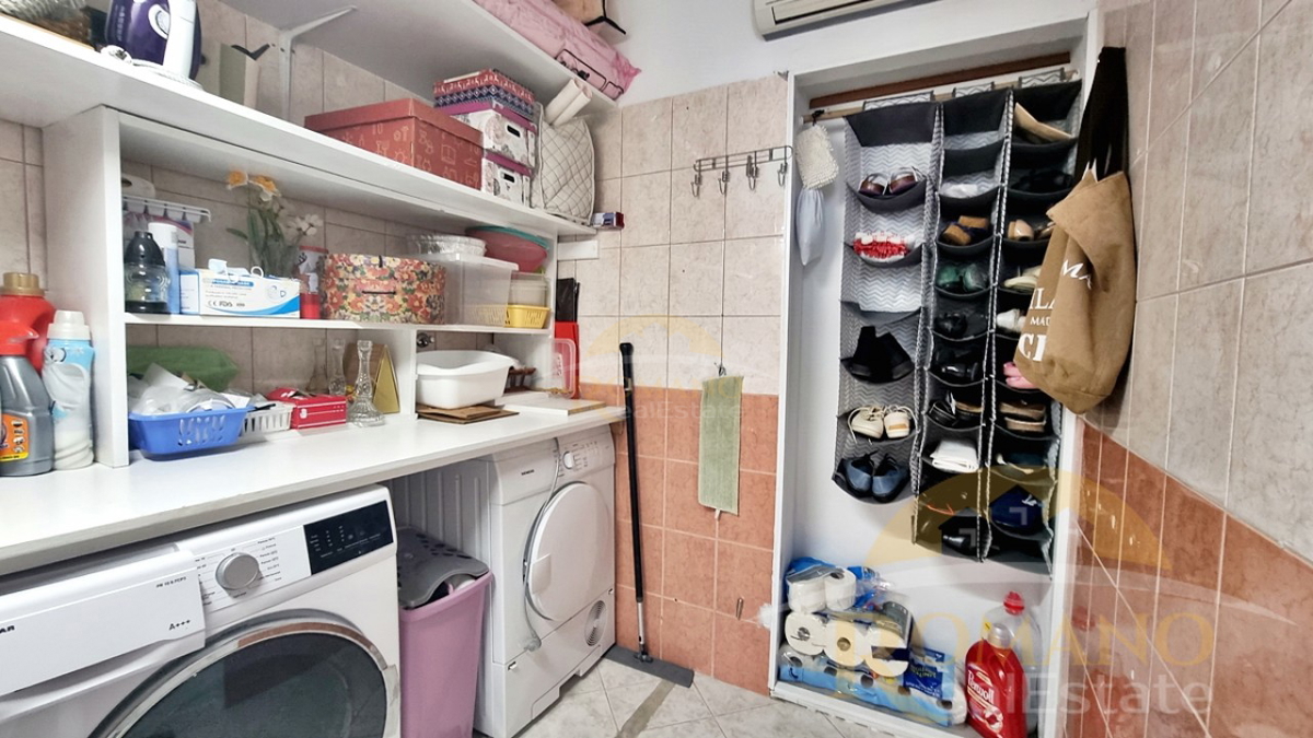 House For sale - SPLITSKO-DALMATINSKA SEGET