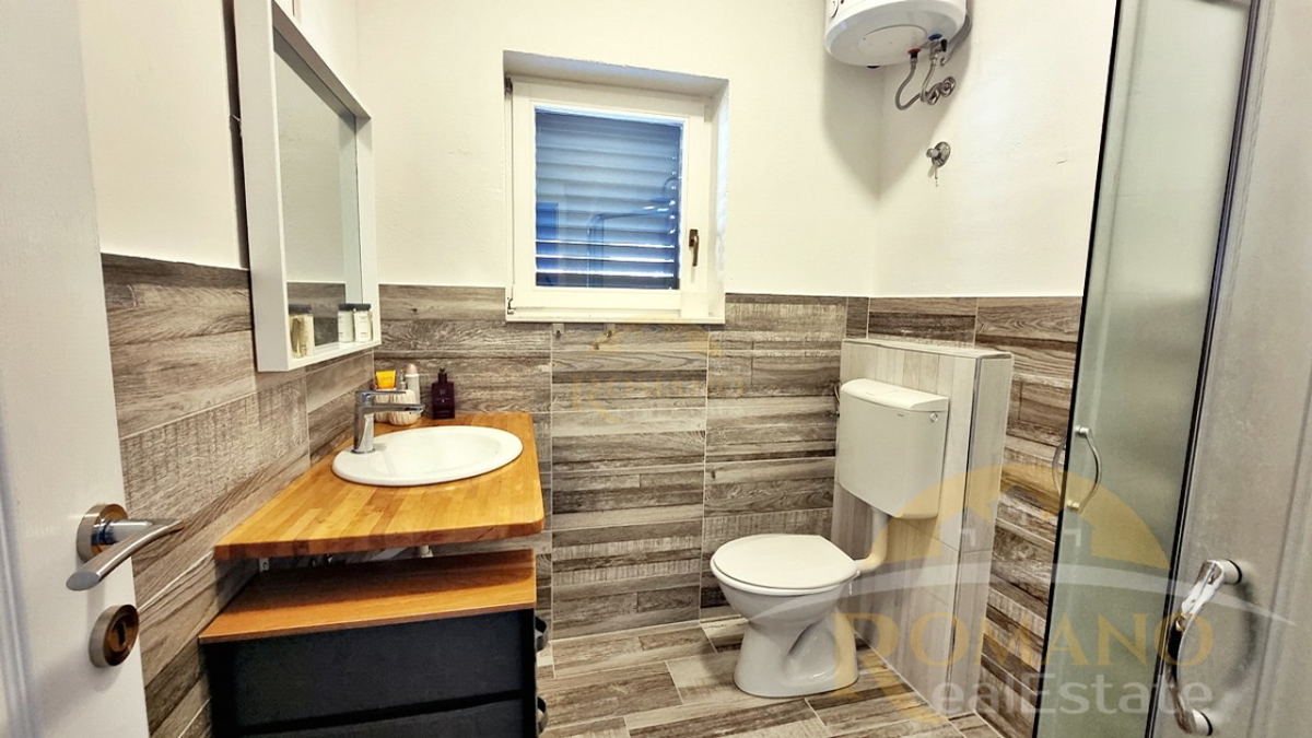 House For sale - SPLITSKO-DALMATINSKA SEGET