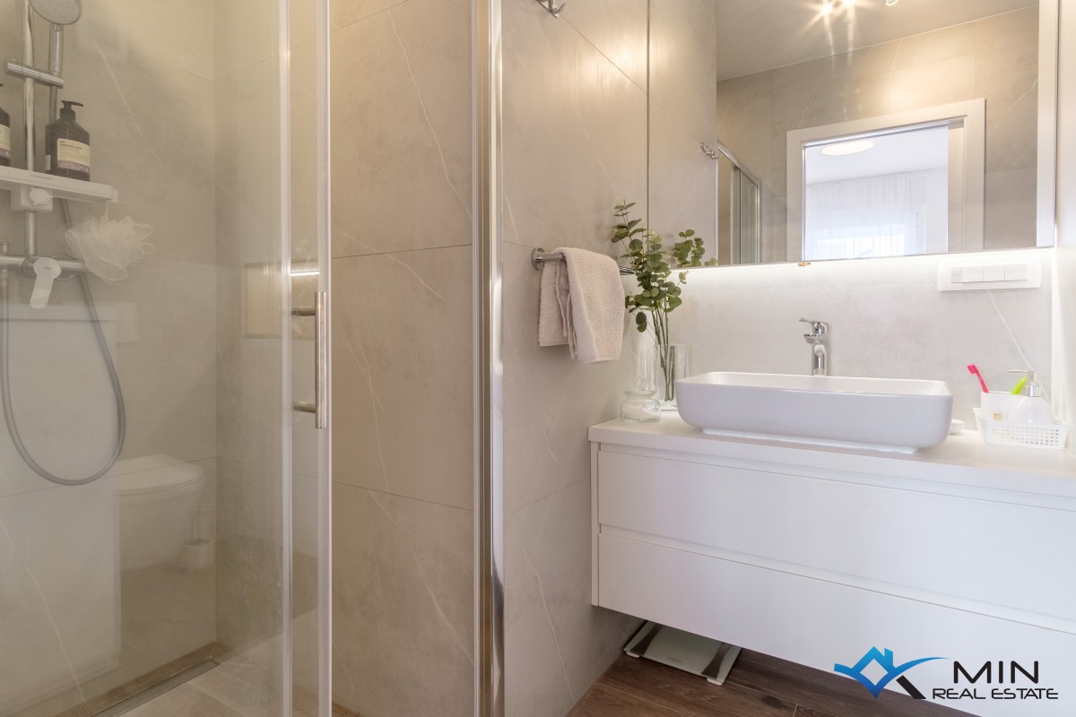 Flat For sale - ISTARSKA NOVIGRAD
