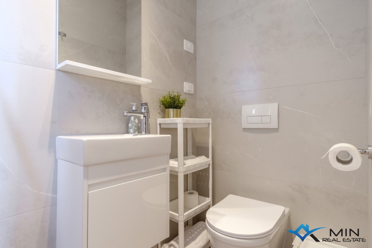 Flat For sale - ISTARSKA NOVIGRAD