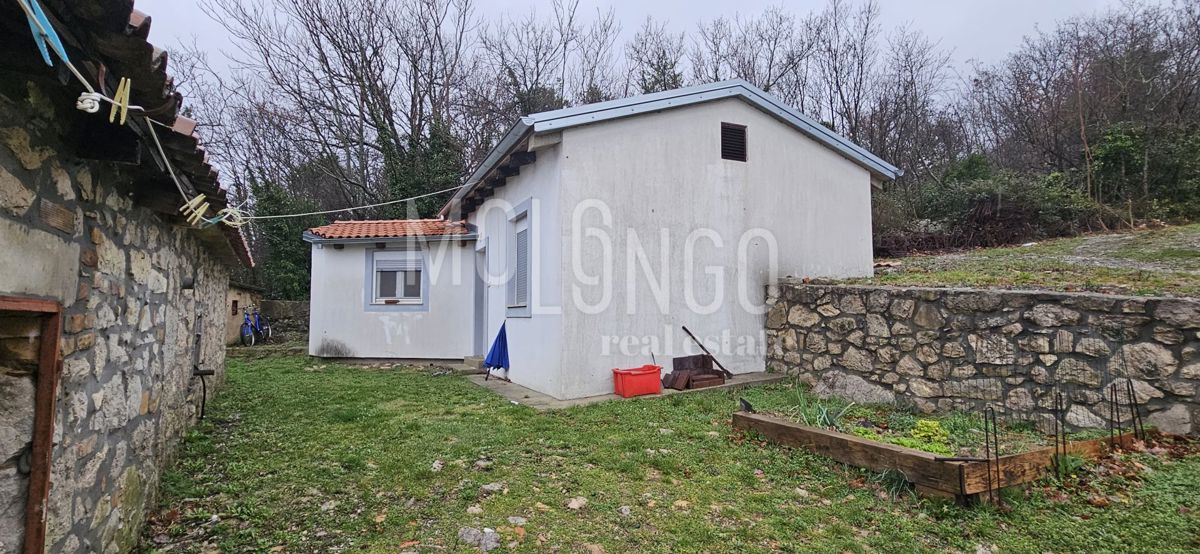 Kuća Na prodaju - ISTARSKA LUPOGLAV