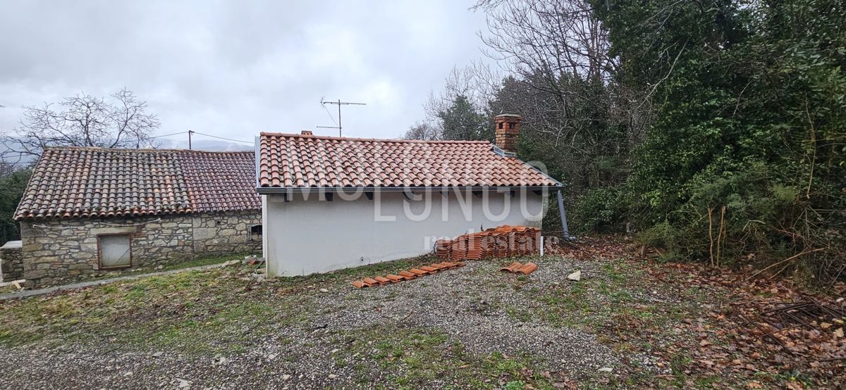 Kuća Na prodaju - ISTARSKA LUPOGLAV