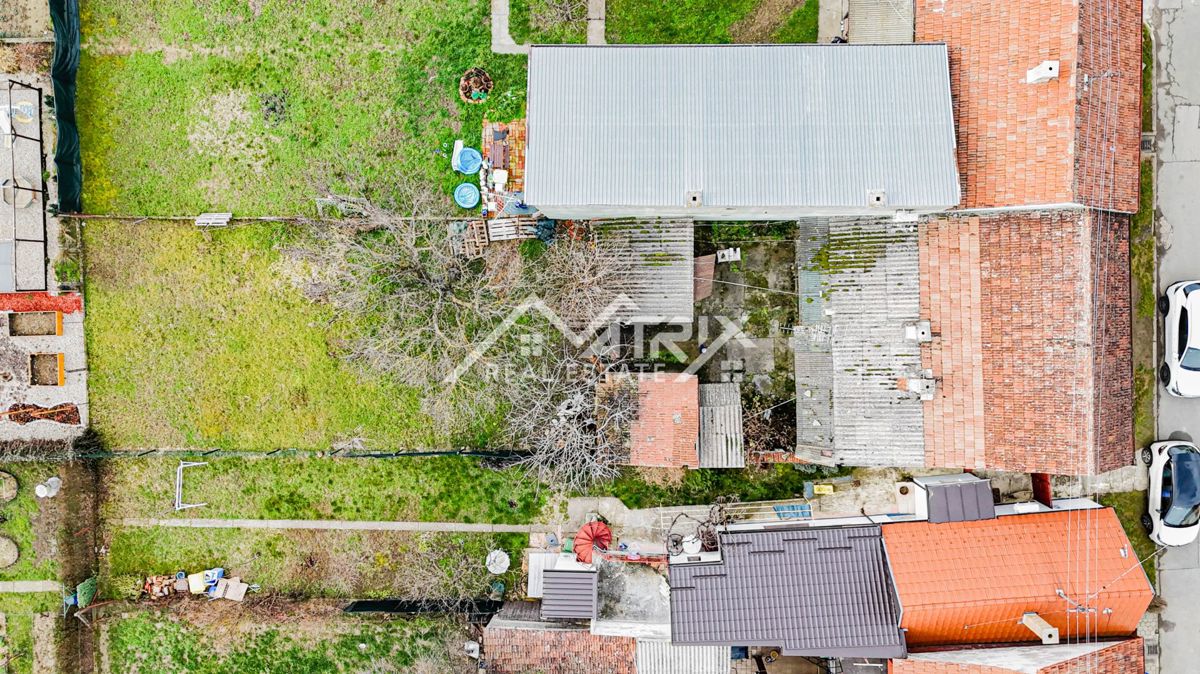 Casa In vendita - OSJEČKO-BARANJSKA OSIJEK