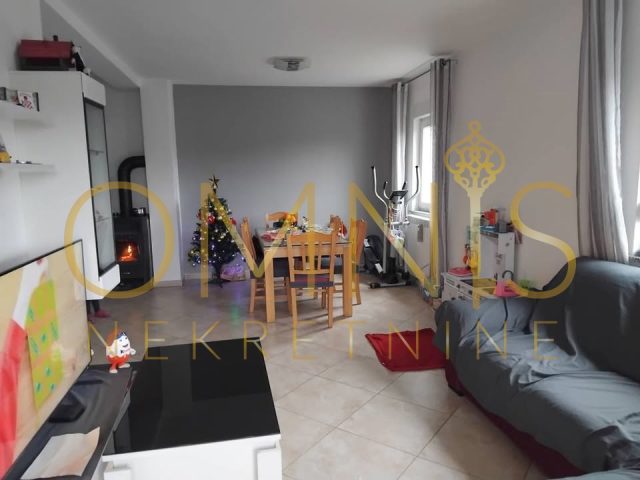 Stan na prodaju 77 m² – Jelenje