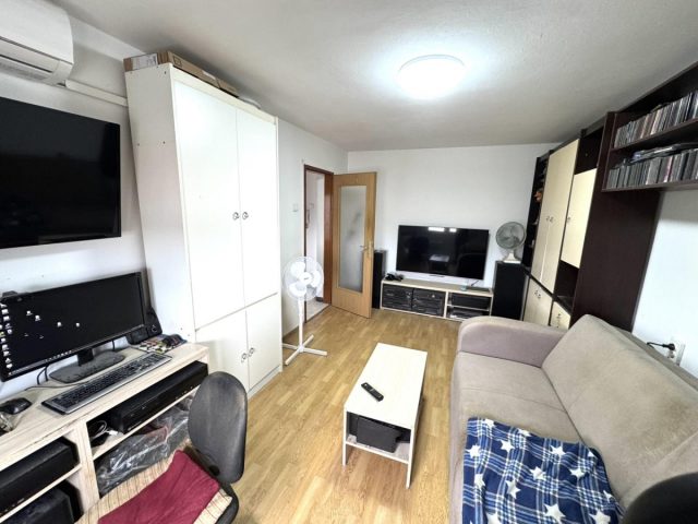 Flat for sale 27 m² – Pula