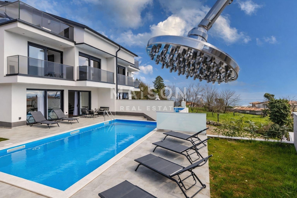 Appartement À vendre - PRIMORSKO-GORANSKA LOVRAN
