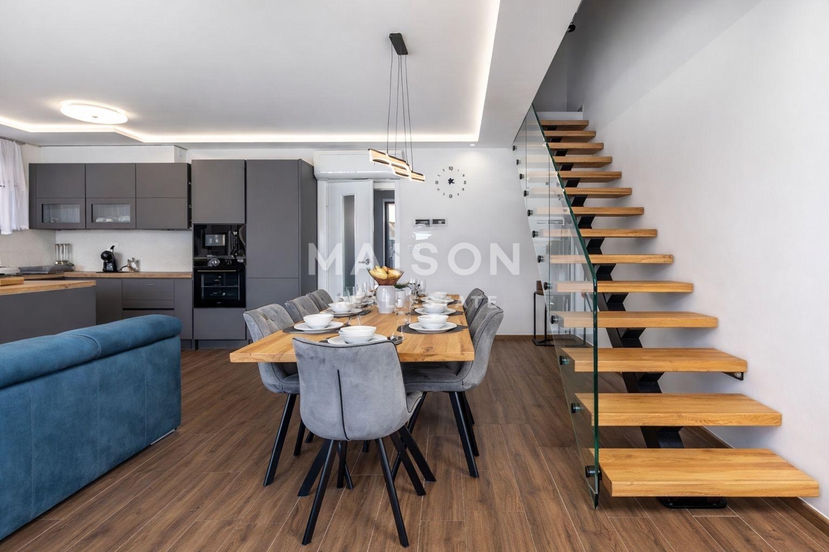 Appartement À vendre - PRIMORSKO-GORANSKA LOVRAN