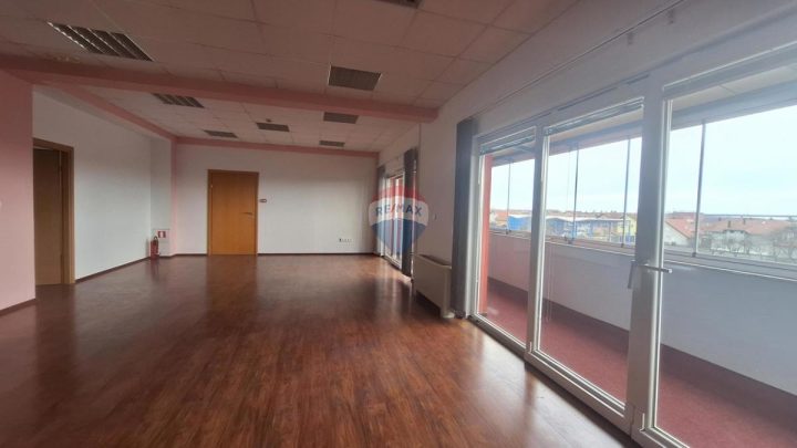 Lokal użytkowy do wynajęcia 145 m² – Zagreb
