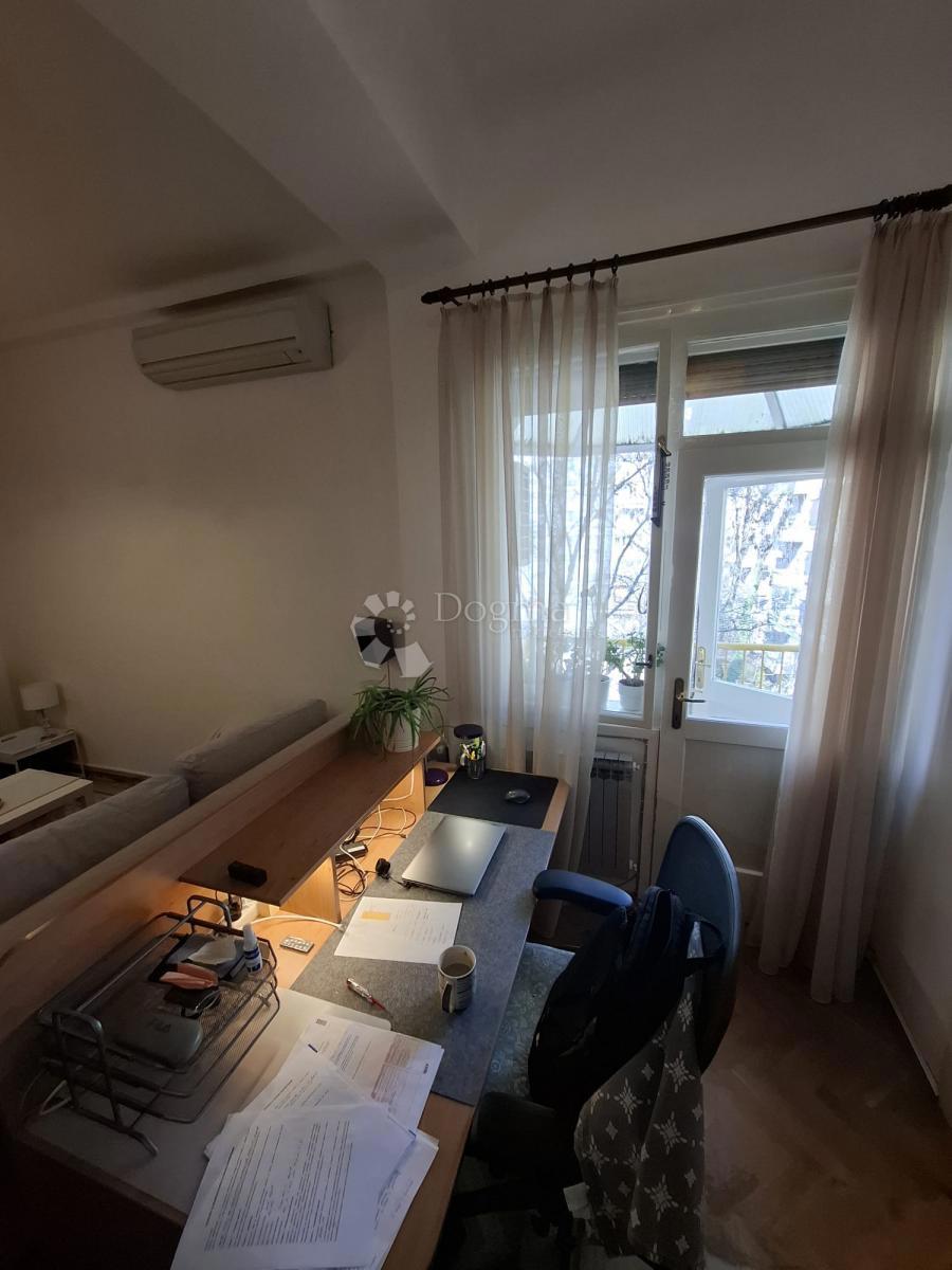 Mieszkanie Na sprzedaż - GRAD ZAGREB ZAGREB