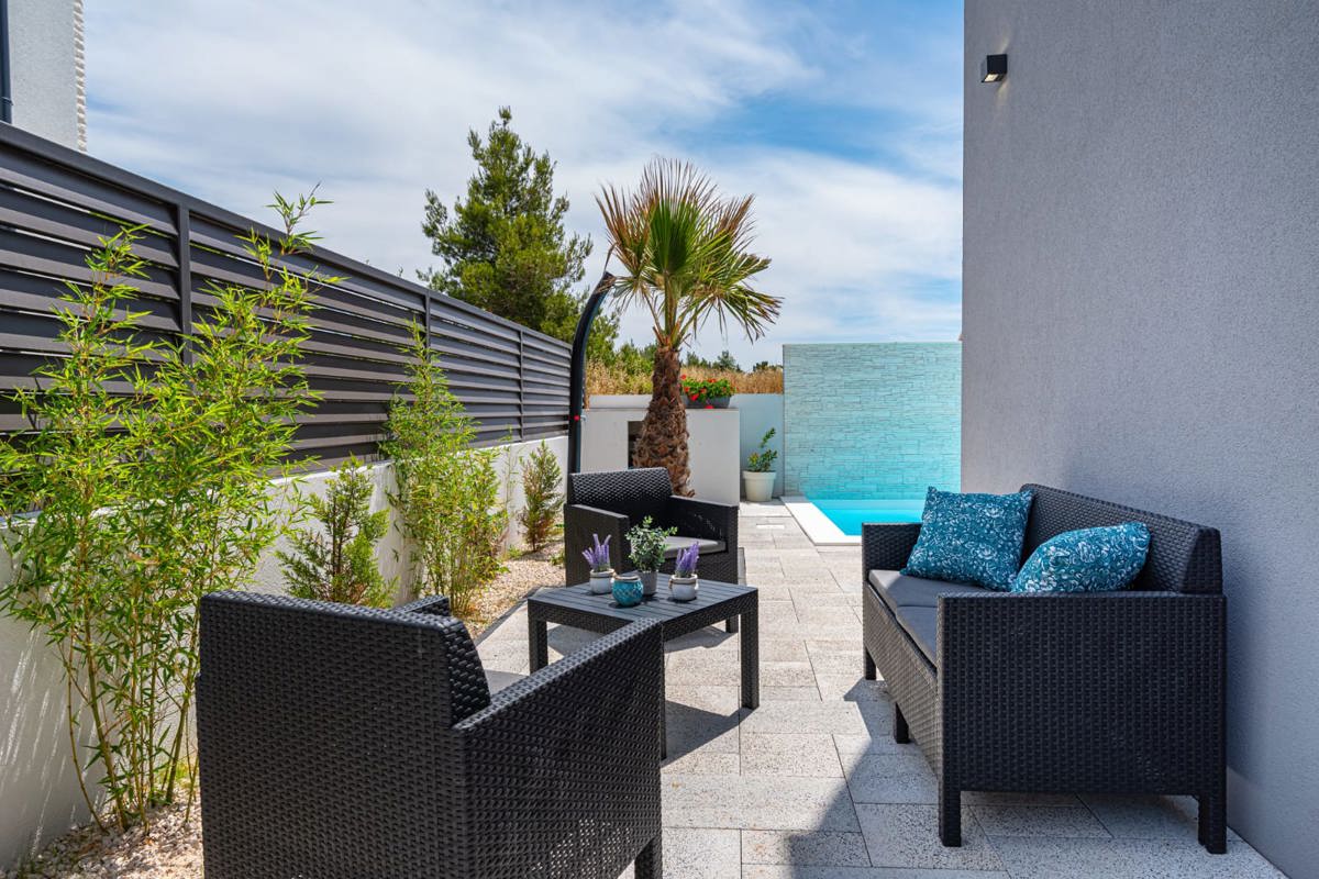 House For sale - ZADARSKA NIN