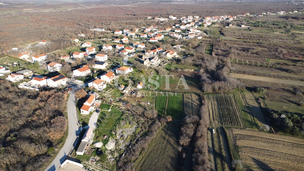 Parcela Na predaj - ZADARSKA POLIČNIK