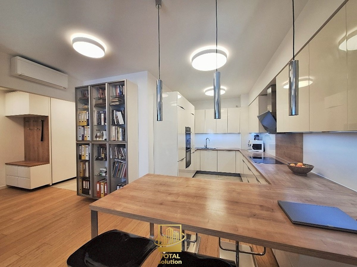 Flat For sale - Grad Zagreb Zagreb - foto 1/32