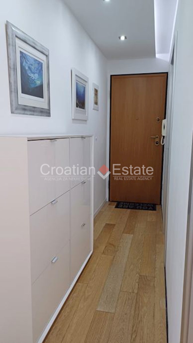 Apartmán K pronájmu - SPLITSKO-DALMATINSKA SPLIT
