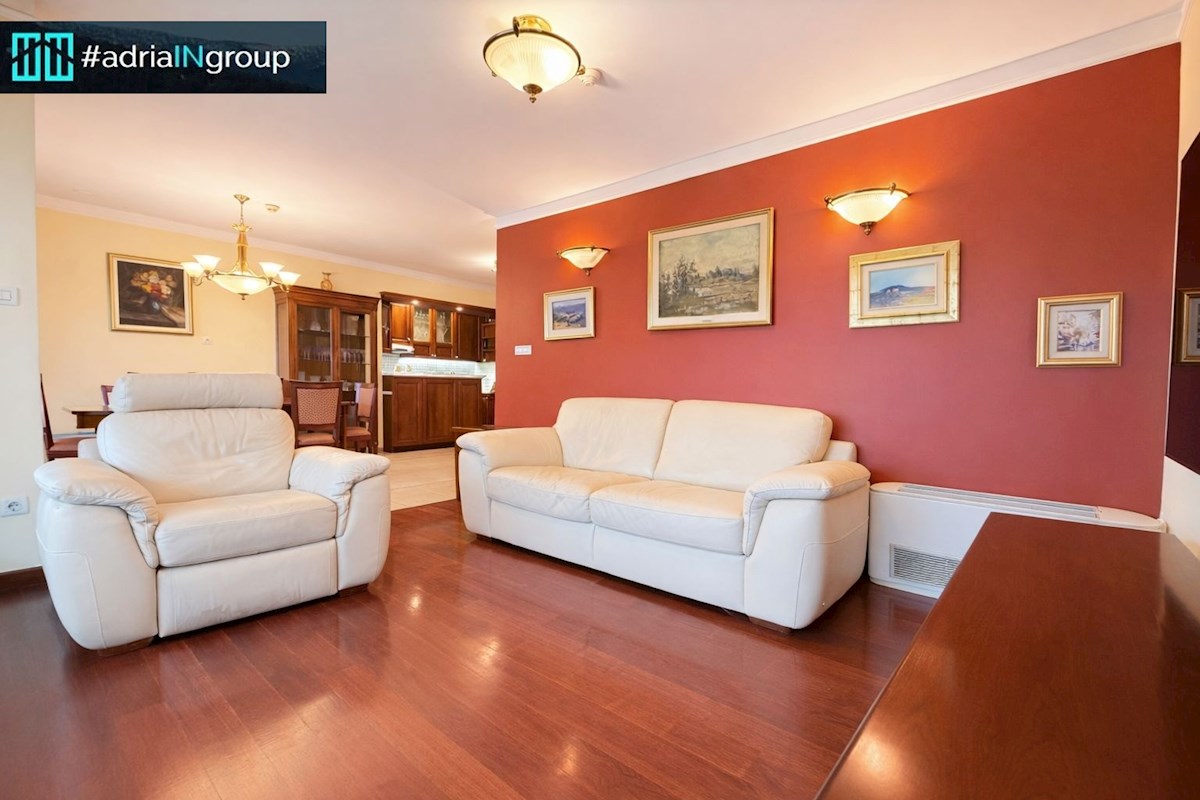Flat For sale - SPLITSKO-DALMATINSKA PODSTRANA