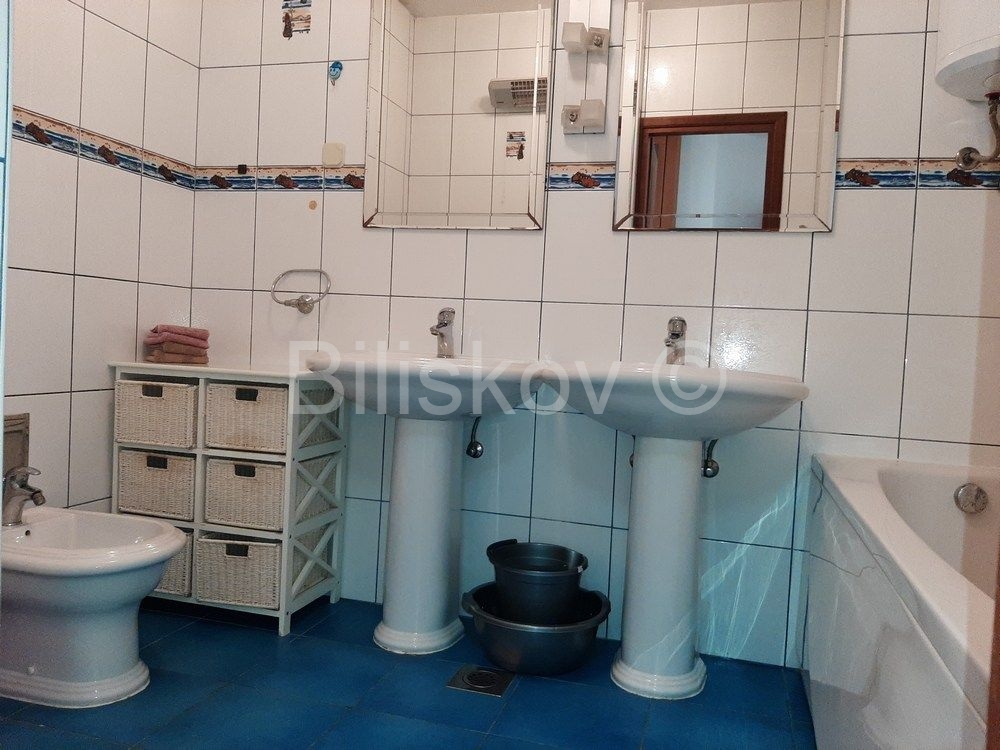 Mieszkanie Do wynajęcia - SPLITSKO-DALMATINSKA SPLIT