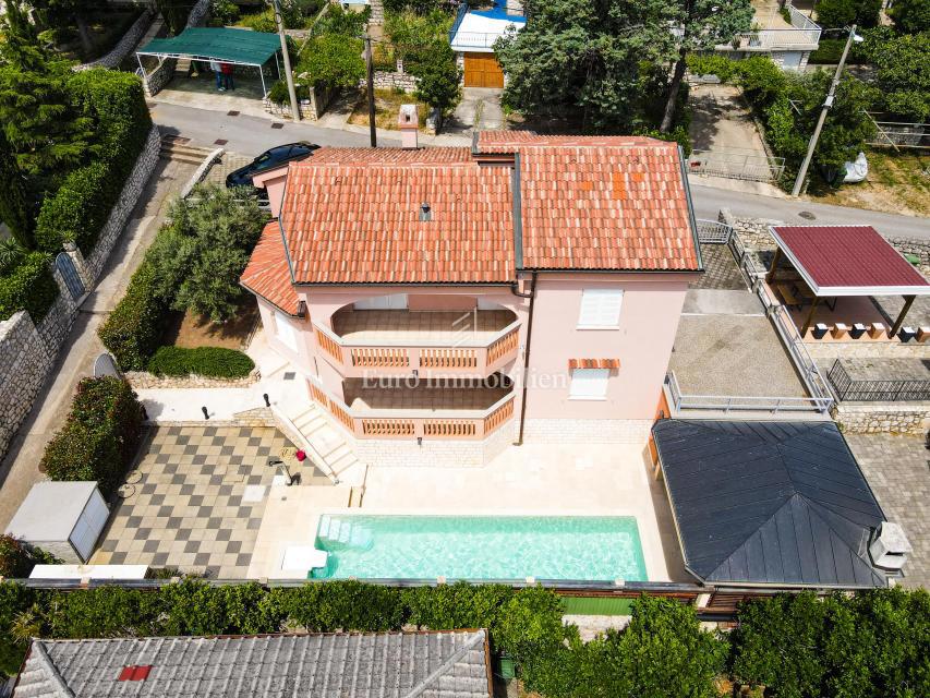 Kuća Na prodaju - PRIMORSKO-GORANSKA NOVI VINODOLSKI
