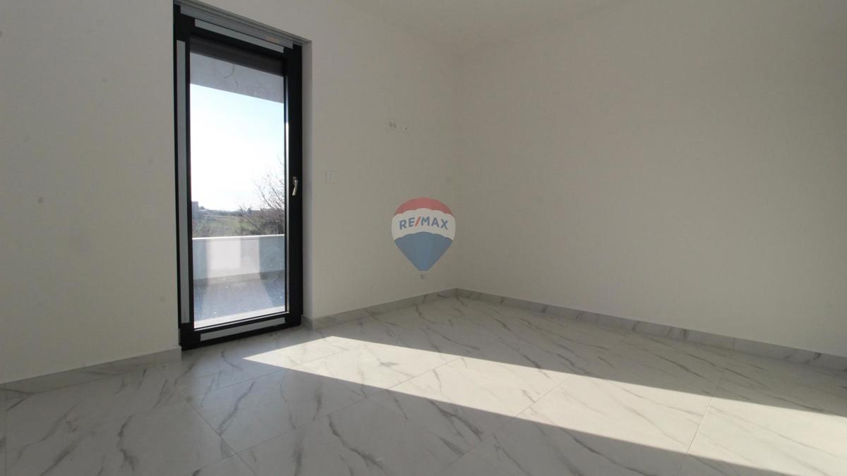Flat For sale - ISTARSKA NOVIGRAD